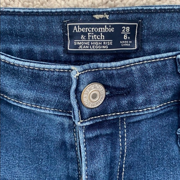 Abercrombie & Fitch jeans - Picture 13 of 13